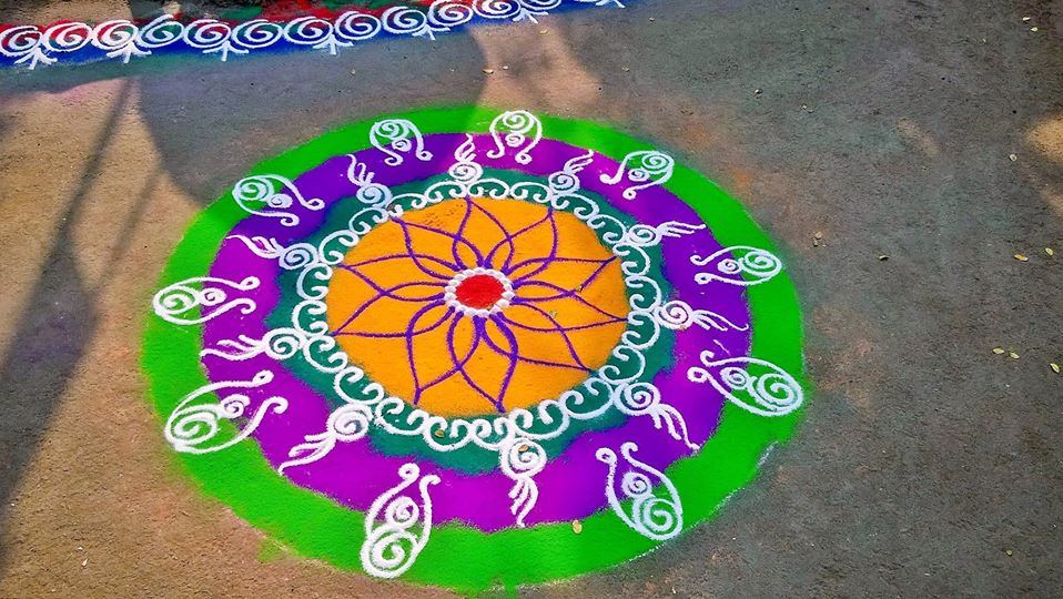 Colourful market street rangoli